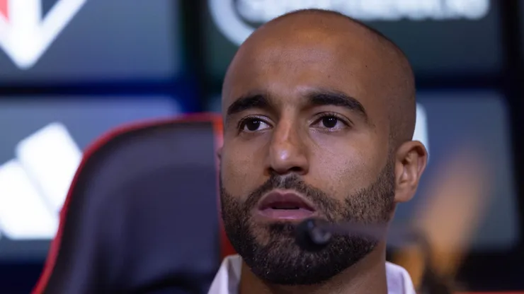 Foto: Ettore Chiereguini/AGIF - Lucas Moura fala do Corinthians em coletiva