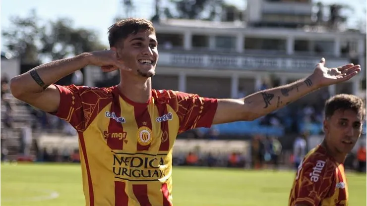 Adamo ganha data para chegar no Rio de Janeiro e se apresentar ao Botafogo