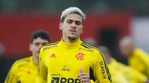 Pedro se COMPLICOU: Camisa 9 do Flamengo recebe péssima notícia de última hora e muda tudo