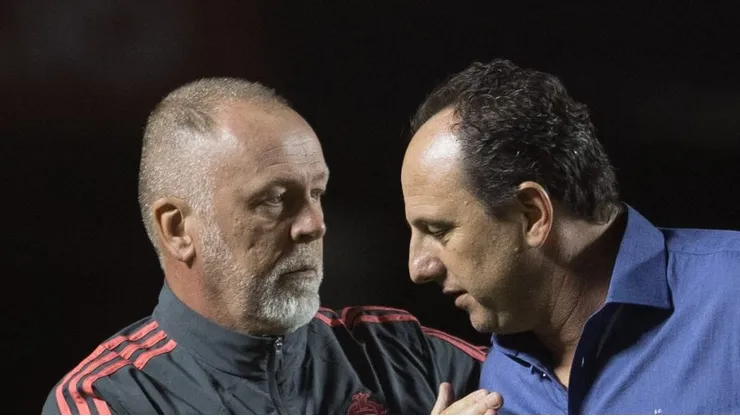 Foto: Diogo Reis/AGIF - Mano Menezes e Rogério Ceni