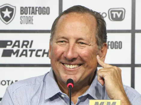 Textor monta estratégia ousada para espantar concorrência do mercado em titulares do Botafogo