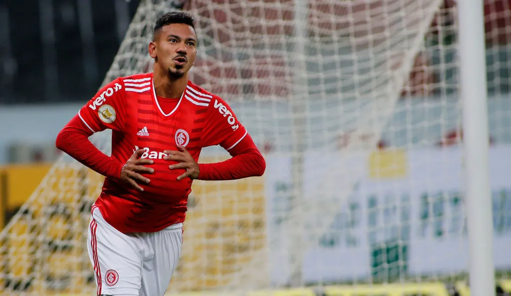 Silvio Avila/Getty Images