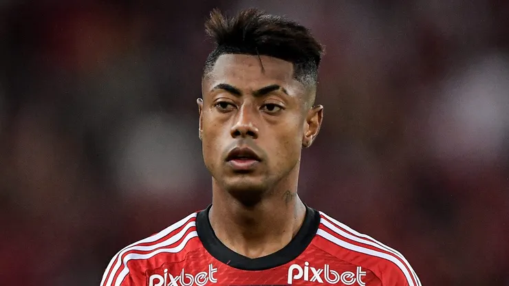 RJ - RIO DE JANEIRO - 03/08/2023 - LIBERTADORES 2023, FLAMENGO X OLIMPIA - Bruno Henrique jogador do Flamengo durante partida contra o Olimpia no estadio Maracana pelo campeonato Libertadores 2023. Foto: Thiago Ribeiro/AGIF