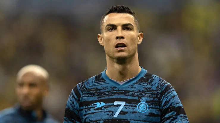 RIYADH, SAUDI ARABIA - JANUARY 26: Cristiano Ronaldo of Al Nassr warms up prior to the Saudi Super Cup Semi-Final match between Al Ittihad and Al Nassr at King Fahd International Stadium on January 26, 2023 in Riyadh, Saudi Arabia. (Photo by Yasser Bakhsh/Getty Images)