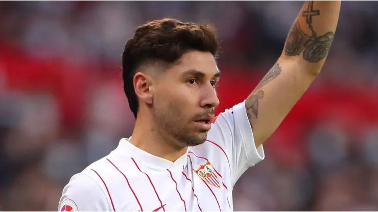 SEVILLE, SPAIN - JANUARY 09: Gonzalo Montiel of Sevilla reacts during the LaLiga Santander match between Sevilla FC and Getafe at Estadio Ramon Sanchez Pizjuan on January 09, 2022 in Seville, Spain. (Photo by Fran Santiago/Getty Images)