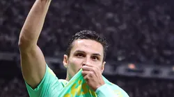 MG - BELO HORIZONTE - 02/08/2023 - LIBERTADORES 2023, ATLETICO-MG X PALMEIRAS - Raphael veiga jogador do Palmeiras comemora seu gol durante partida contra o Atletico-MG no estadio Mineirao pelo campeonato Libertadores 2023. Foto: Gilson Lobo/AGIF