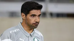 MG - BELO HORIZONTE - 02/08/2023 - LIBERTADORES 2023, ATLETICO-MG X PALMEIRAS - Abel Ferreira tecnico do Palmeiras durante partida contra o Atletico-MG no estadio Mineirao pelo campeonato Libertadores 2023. Foto: Gilson Lobo/AGIF