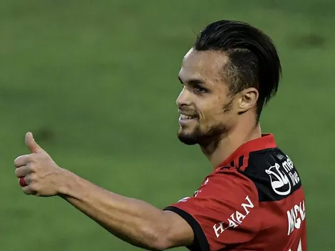 Situação inesperada com Michael viraliza e chega ao Flamengo