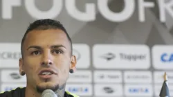 Foto: Armando Paiva/AGIF - Alemão defendeu o Botafogo em 2016