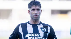 SP - SANTOS - 23/07/2023 - BRASILEIRO A 2023, SANTOS X BOTAFOGO - Di Placido jogador do Botafogo durante partida contra o Santos no estadio Vila Belmiro pelo campeonato Brasileiro A 2023. Foto: Abner Dourado/AGIF