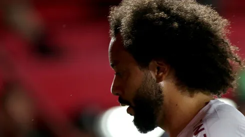 BUENOS AIRES, ARGENTINA - AUGUST 1: Marcelo of Fluminense looks on during the Copa CONMEBOL Libertadores round of 16 match between Argentinos Juniors and Fluminense at Diego Maradona Stadium on August 01, 2023 in Buenos Aires, Argentina. (Photo by Daniel Jayo/Getty Images)