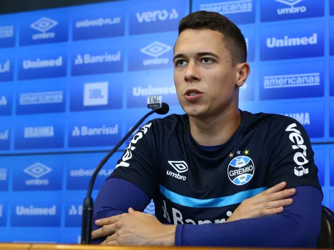 Jogador pode ser mais um atleta a deixar o Grêmio nesta janela do meio do ano e situação preocupa Renato Portaluppi
