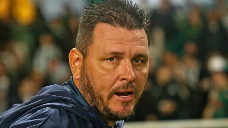 Foto: Gabriel Machado/AGIF - Thiago Kosloski: elenco do Coritiba ainda passa por mudanças