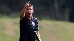 Foto: Vitor Silva/Botafogo/Divulgação - Bruno Lage: técnico não contava com defensor