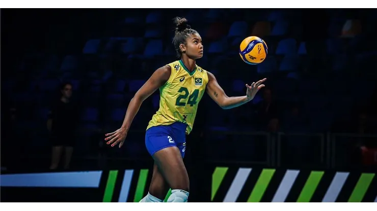 Foto: FIVB/Reprodução/Instagram oficial de Lorenne Teixeira