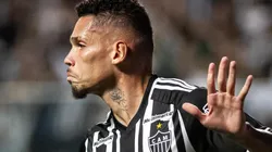 Foto: Fernando Moreno/AGIF - Paulinho jogador do Atletico-MG comemora seu gol durante partida contra o Flamengo no estadio Independencia pelo campeonato Brasileiro A 2023.