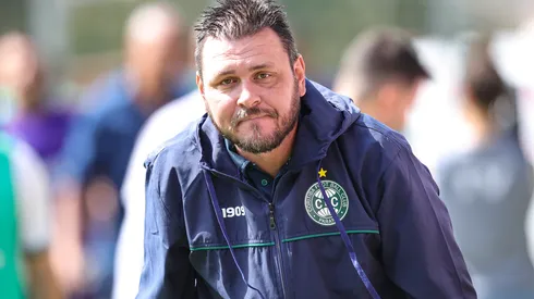 Foto: Gilson Lobo/AGIF - Koslosk: técnico tem novo reforço no Coritiba