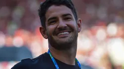 RJ - RIO DE JANEIRO - 17/09/2023 - COPA DO BRASIL 2023, FLAMENGO X SAO PAULO -Alexandre Pato jogador do Sao Paulo antes da partida contra o Flamengo no estadio Maracana pelo campeonato Copa do Brasil 2023. Foto: Thiago Ribeiro/AGIF