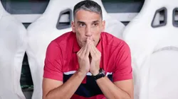 Vojvoda técnico do Fortaleza durante partida contra o Corinthians na Arena Castelão pelo campeonato Brasileiro A 2023. Foto: Lucas Emanuel/AGIF