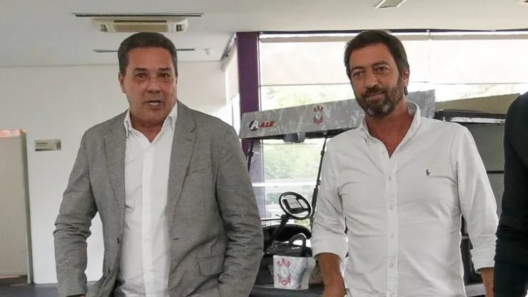 Foto: Rodrigo Coca/Ag. Corinthians - Duílio surpreendeu ao citar Luxemburgo em apresentação de Mano