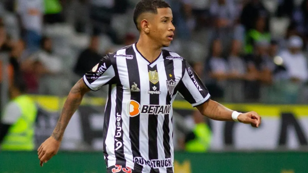 Foto: Fernando Moreno/AGIF – Savinho teve rápida passagem no Atlético-MG