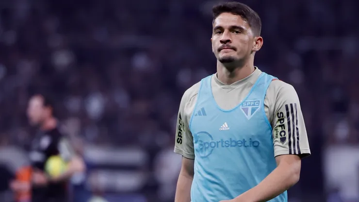 Foto: Marcello Zambrana/AGIF - Pablo Maia: meio-campista abriu o jogo sobre futuro no São Paulo