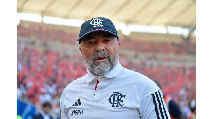RJ - RIO DE JANEIRO - 17/09/2023 - COPA DO BRASIL 2023, FLAMENGO X SAO PAULO - Jorge Sampaoli tecnico do Flamengo durante partida contra o Sao Paulo no estadio Maracana pelo campeonato Copa do Brasil 2023. Foto: Thiago Ribeiro/AGIF
