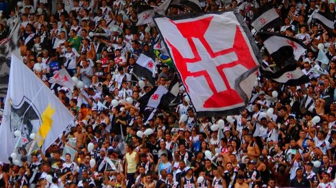 Torcida vascaína tem comparecido em bom número após volta do público em São Januário - Foto: Divulgação/ Carlos Gregório Jr/ Vasco