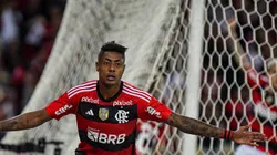 RJ - RIO DE JANEIRO - 05/07/2023 - COPA DO BRASIL 2023, FLAMENGO X ATHLETICO-PR - Bruno Henrique jogador do Flamengo comemora seu gol durante partida contra o Athletico-PR no estadio Maracana pelo campeonato Copa do Brasil 2023. Foto: Thiago Ribeiro/AGIF