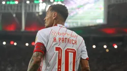 Alan Patrick em jogo no Maracanã. Foto: divulgação Internacional
