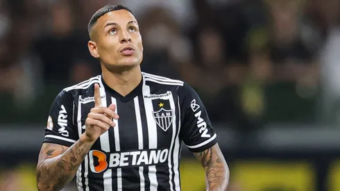 MG - BELO HORIZONTE - 10/06/2023 - BRASILEIRO A 2023, ATLETICO-MG X RED BULL BRASIL - Guilherme Arana jogador do Atletico-MG retorna depois de longo tempo contundido e faz sua reestreia na partida contra o Red Bull Brasil no estadio Mineirao pelo campeonato BRASILEIRO A 2023. Foto: Gilson Junio/AGIF