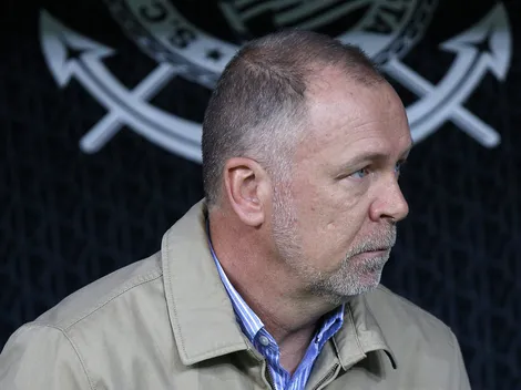 Mano Menezes recebe ligação após técnico dizer 'não' 4 vezes ao Corinthians