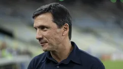 Foto: Jorge Rodrigues/AGIF - Ze Ricardo tecnico do Cruzeiro durante partida contra o Fluminense no estadio Maracana pelo campeonato Brasileiro A 2023.
