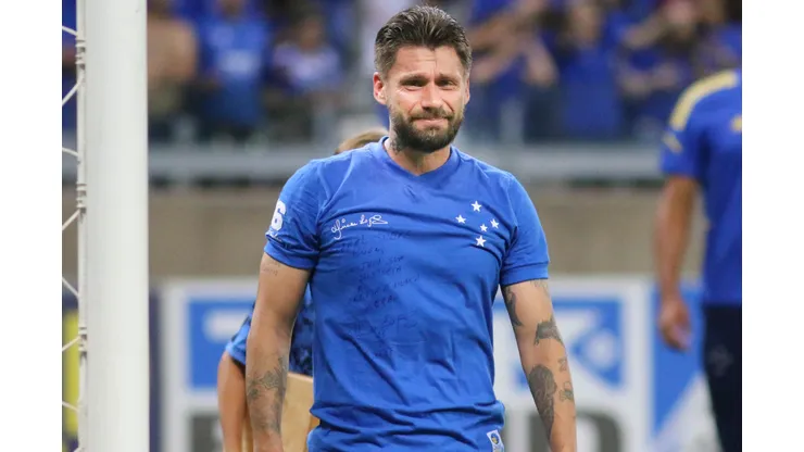 MG - Belo Horizonte - 25/11/2021 - BRASILEIRO B 2021 CRUZEIRO X NAUTICO - Rafael Sobis jogador do Cruzeiro durante partida contra o Nautico no estadio Mineirao pelo campeonato Brasileiro B 2021. Foto: Fernando Moreno/AGIF