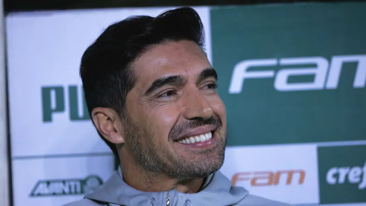 Foto: Ettore Chiereguini/AGIF - Abel Ferreira tecnico do Palmeiras durante partida contra o Goias no estadio Arena Allianz Parque pelo campeonato Brasileiro A 2023.