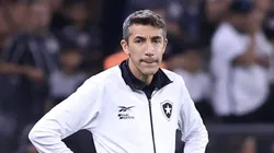 Foto: Marcello Zambrana/AGIF - Bruno Lage tecnico do Botafogo durante partida contra o Corinthians no estadio Arena Corinthians pelo campeonato Brasileiro A 2023.