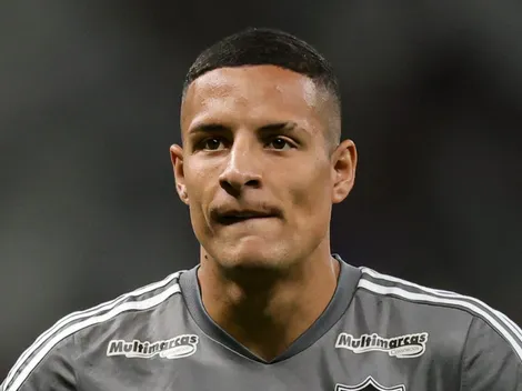 100% oficial: 'Vaza' bomba sobre Arana saindo de graça e Atlético-MG se manifesta