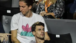 LEGENDA: RJ - Rio de Janeiro - 15/02/2022 - RIO OPEN 2022 - Rodrigo Caio e Filipe Luis assistem a partida entre tenista brasileiro Thiago Monteiro e o tenista argentino Sebastian Baez na quadra Central no Jockey Club Brasileiro, pelo Rio Open 2022 ATP 500, etapa do circuito mundial de Tenis. Foto: Thiago Ribeiro/AGIF