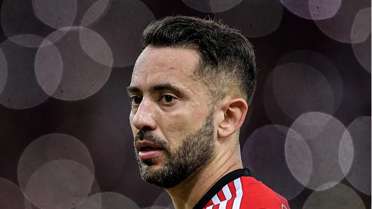 RJ - RIO DE JANEIRO - 11/06/2023 - BRASILEIRO A 2023, FLAMENGO X GREMIO - Everton Ribeiro jogador do Flamengo durante partida contra o Gremio no estadio Maracana pelo campeonato BRASILEIRO A 2023. Foto: Thiago Ribeiro/AGIF