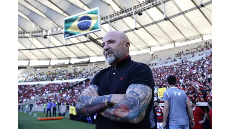 Craque do Flamengo tem futuro decretado após rumores de ida ao Corinthians - Foto: Wagner Meier/Getty Images