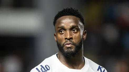 SP - SANTOS - 17/05/2023 - COPA DO BRASIL 2023, SANTOS X BAHIA - Mendoza jogador do Santos durante partida contra o Bahia no estadio Vila Belmiro pelo campeonato Copa do Brasil 2023. Foto: Abner Dourado/AGIF