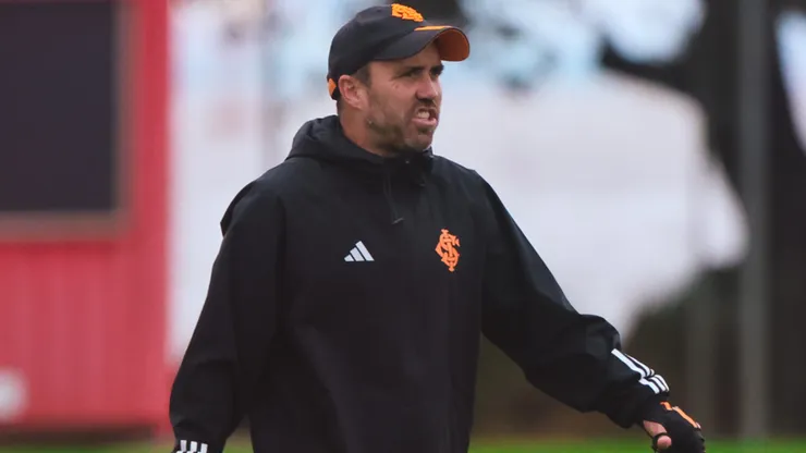 Imagem: Ricardo Duarte/Inter/Divulgação - Coudet: técnico argentino prepara mudanças no Colorado