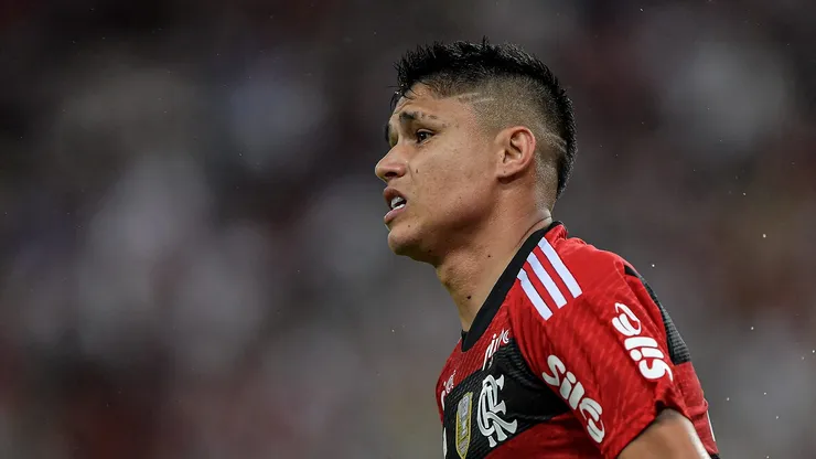 RJ - RIO DE JANEIRO - 26/08/2023 - BRASILEIRO A 2023, FLAMENGO X INTERNACIONAL - Luiz Araujo jogador do Flamengo durante partida contra o Internacional no estadio Maracana pelo campeonato Brasileiro A 2023. Foto: Thiago Ribeiro/AGIF