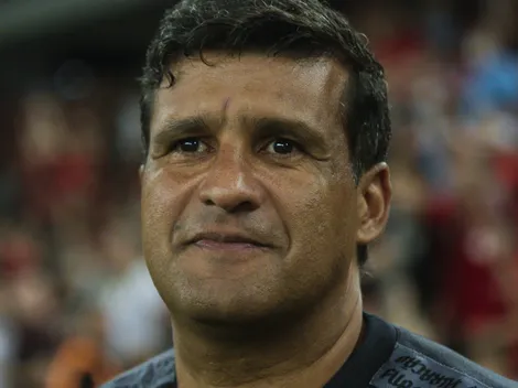 Com 4 desfalques e 1 dúvida, Wesley Carvalho vai mexer no Athletico contra Coritiba