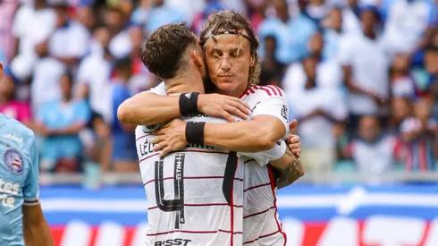 Foto: Renan Oliveira/AGIF - David Luiz e Léo Pereira