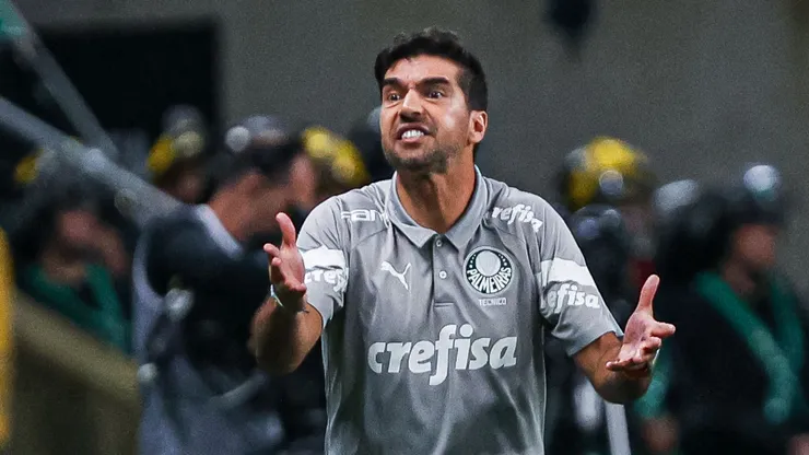 Foto: Maxi Franzoi/AGIF - Abel Ferreira: técnico do Palmeiras desabafou em jogo com o Grêmio