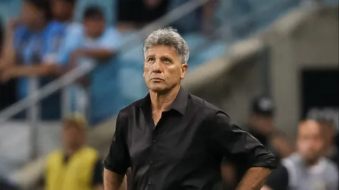 6 JOGOS FORA! Renato perde +2 jogadores para sequência do Grêmio - Foto: Pedro H. Tesch/Getty Images