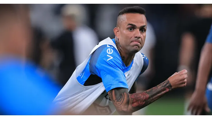 SP - SAO PAULO - 18/09/2023 - BRASILEIRO A 2023, CORINTHIANS X GREMIO - Luan jogador do Gremio durante aquecimento antes da partida contra o Corinthians no estadio Arena Corinthians pelo campeonato Brasileiro A 2023. Foto: Ettore Chiereguini/AGIF