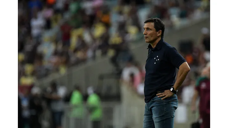 Foto: Thiago Ribeiro/AGIF- Zé Ricardo quer reverter situação do Cruzeiro