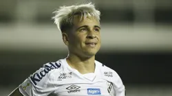 SANTOS, BRAZIL - MARCH 10: Yeferson Soteldo of Santos reacts during a Group G match between Santos and Delfin as part of Copa CONMEBOL Libertadores 2020 at Vila Belmiro Stadium on March 10, 2020 in Santos, Brazil. (Photo by Wagner Meier/Getty Images)
